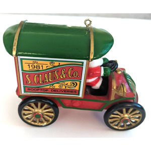 Vintage 1981 Hallmark Santa Ornament - S. Claus & Co. Rooftop Deliveries